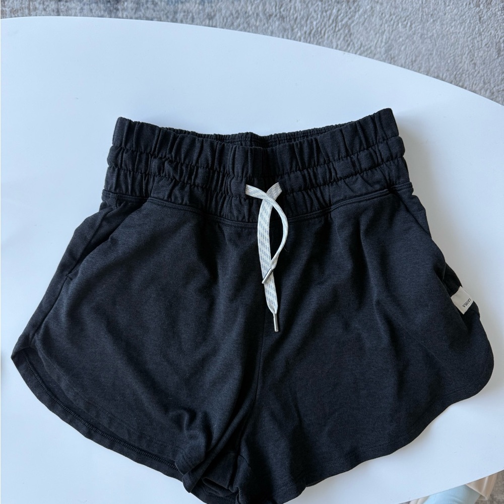 Vuori Halo Performance Short 2.0